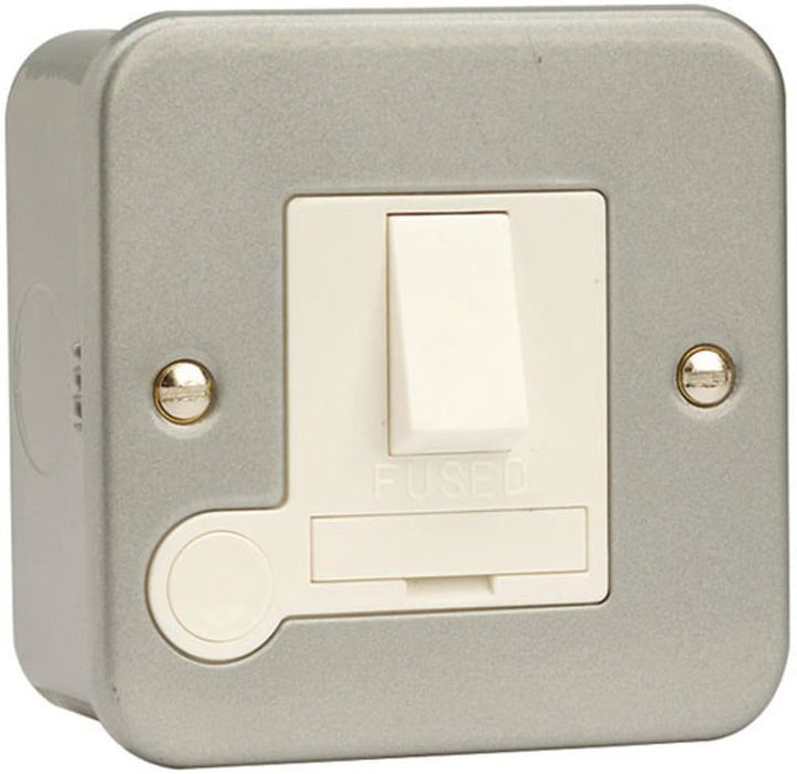 Metalclad 13A DP Switched Fused Spur with Flex Outlet, Surface Mount