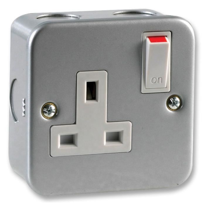 1-Gang Metal Clad 13A Switched Socket