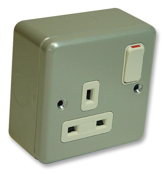 1 Gang DP Metalclad Switched Socket