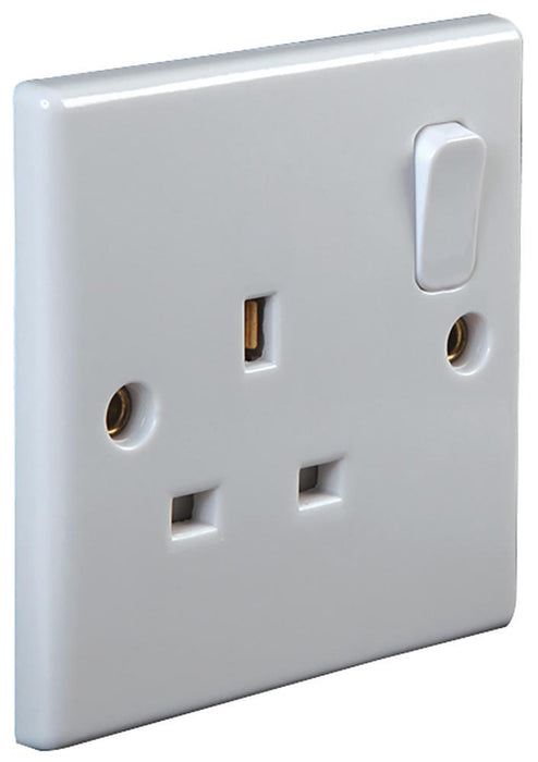 Switched 1-Gang, Single-Pole Mains Socket, Round Edge, 13A, 250V