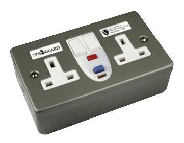 Valiance Metalclad Twin RCD Socket, Active