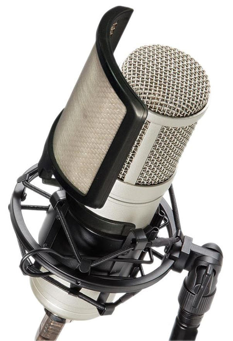 Large-Diaphragm USB Condenser Cardioid Microphone with Accessories