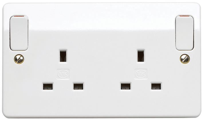 MK - 13A 2 Gang DP Switched Socket with Outboard Rockers, White