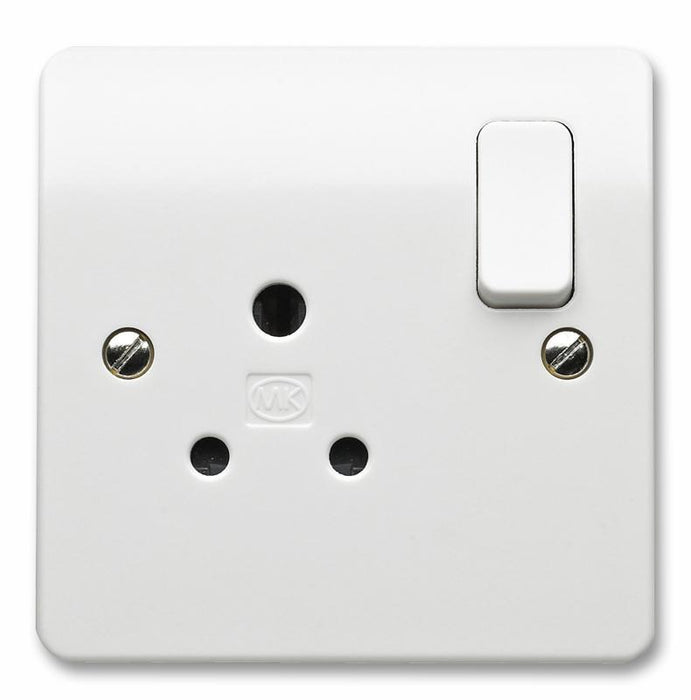 Logic Plus 5A Round Pin Switched Socket Outlet, 1 Gang