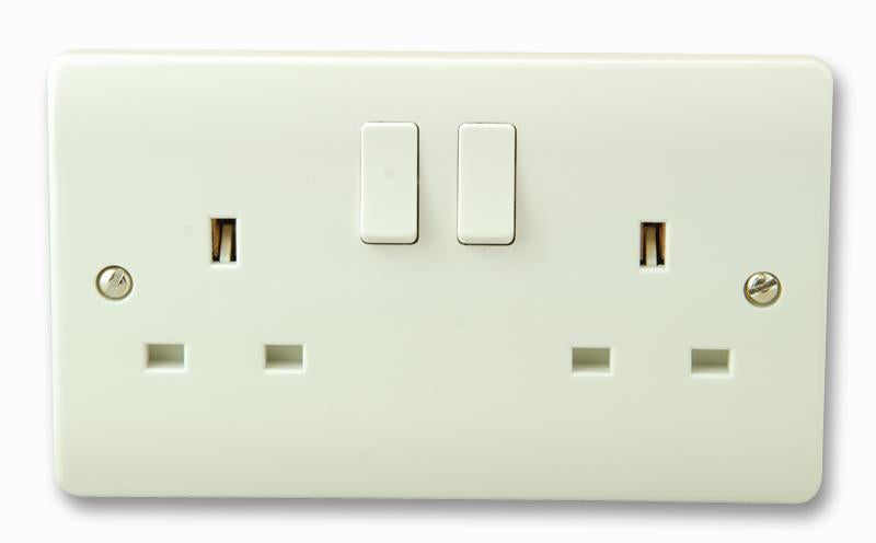 13A 2 Gang Switched Socket, White