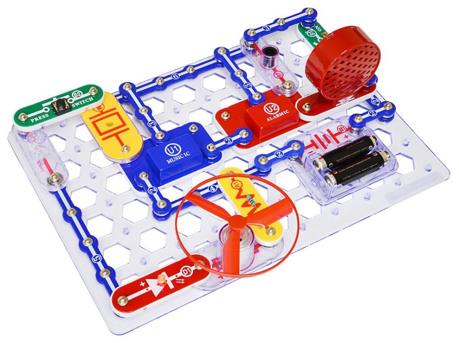 Snap Circuits Junior Plus - Build Over 100 Electronics Projects