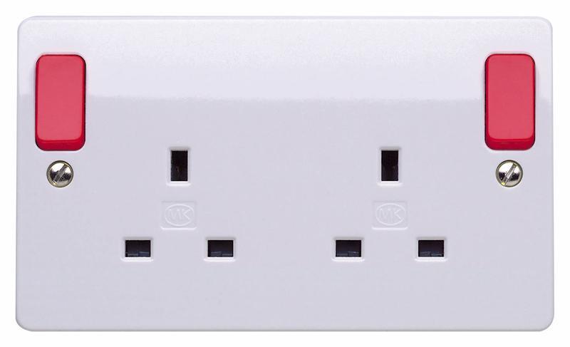 2 Gang 13A DP Switched Plug Socket with Red Outboard Rockers